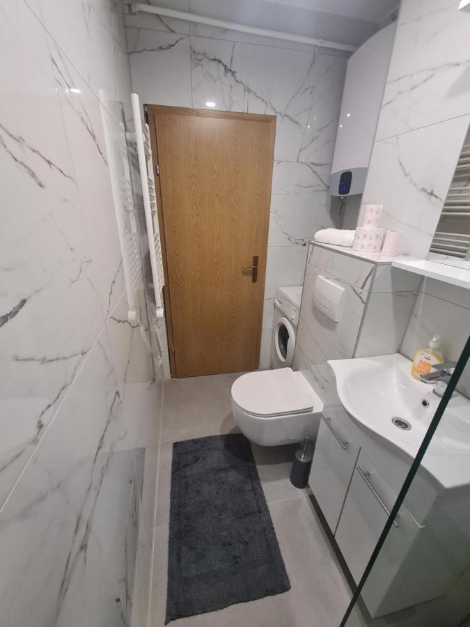 Apartman Yellow - Self Check In Osijek Exteriér fotografie