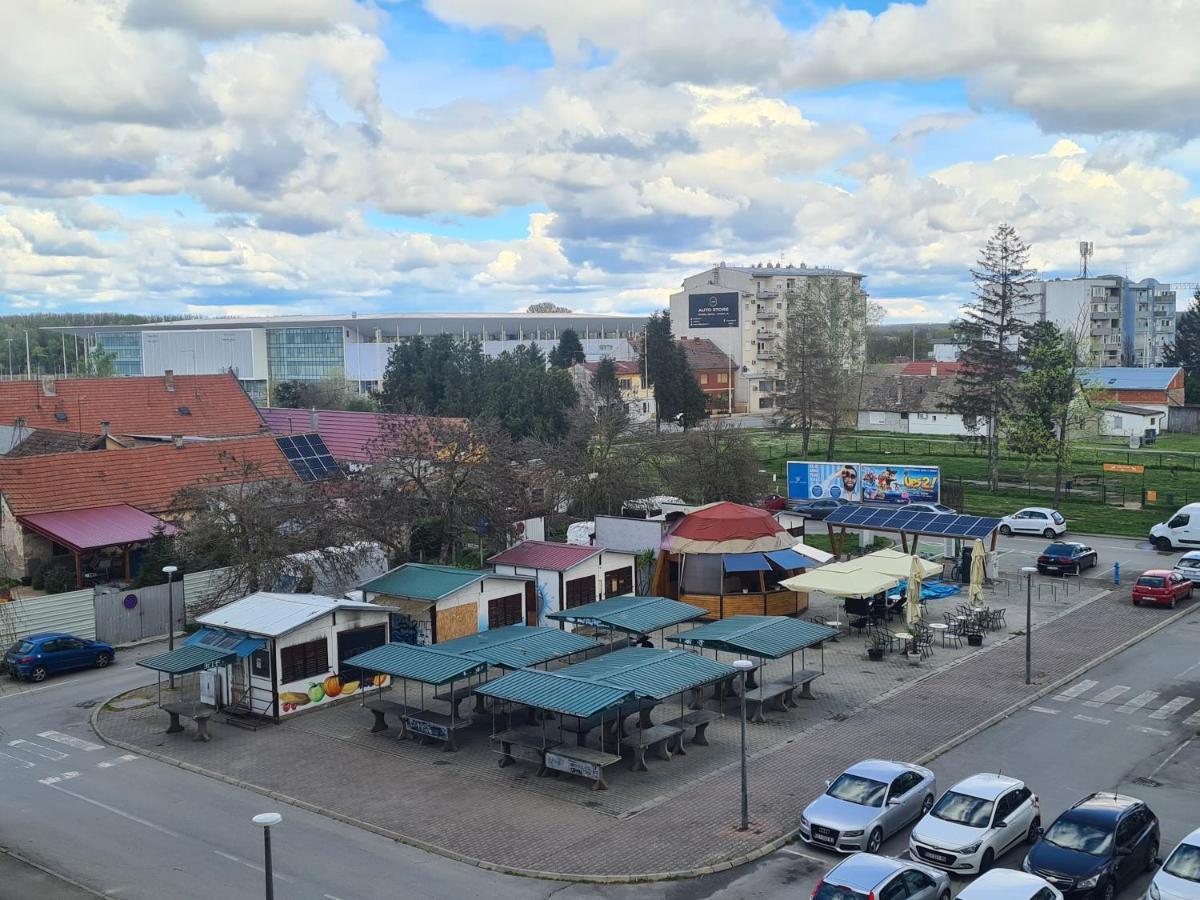 Apartman Yellow - Self Check In Osijek Exteriér fotografie